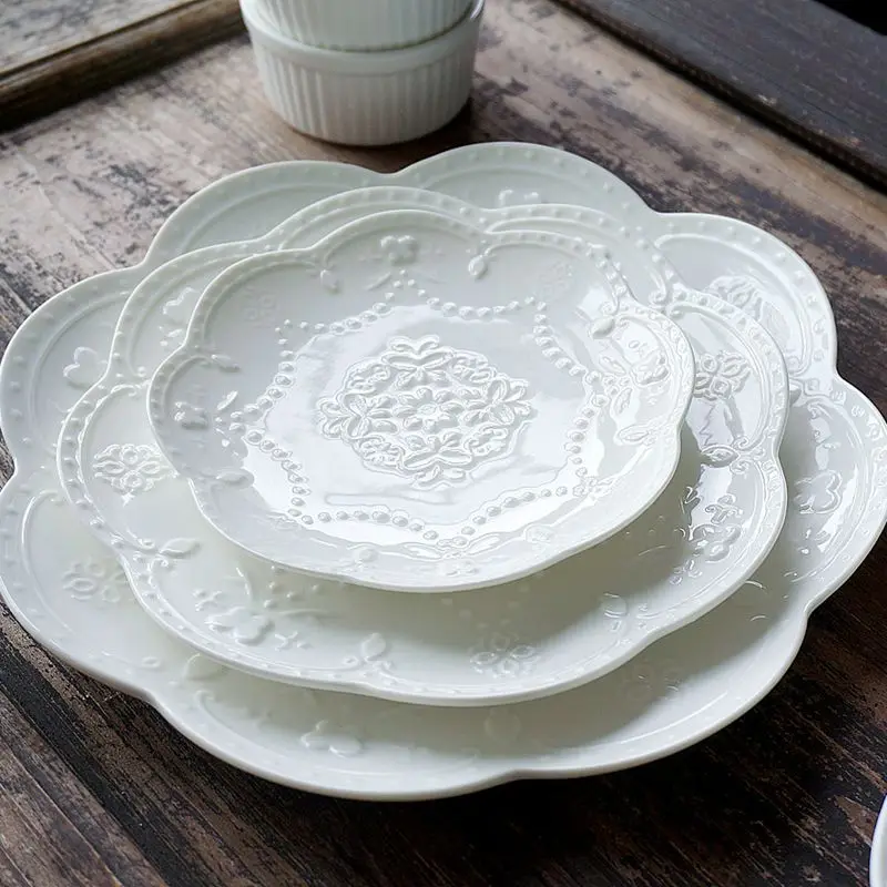 

European Western style relief lace flower lace ceramic plate steak plate cake plate Western food plate vegetable plate