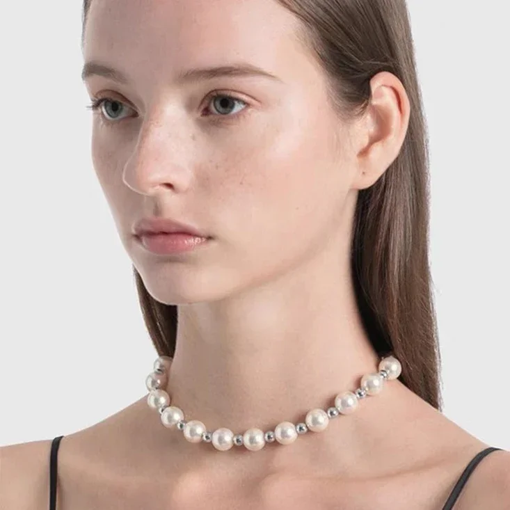 

2024 Fashion Circular Pearl Silver Bead Necklace Choker Women Jewelry Runway Trend