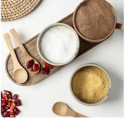 European Kitchen Spice Pepper Storage Bottle Round Ceramic Seasoning Jar with Wooden Lid Salt Tools Porcelain