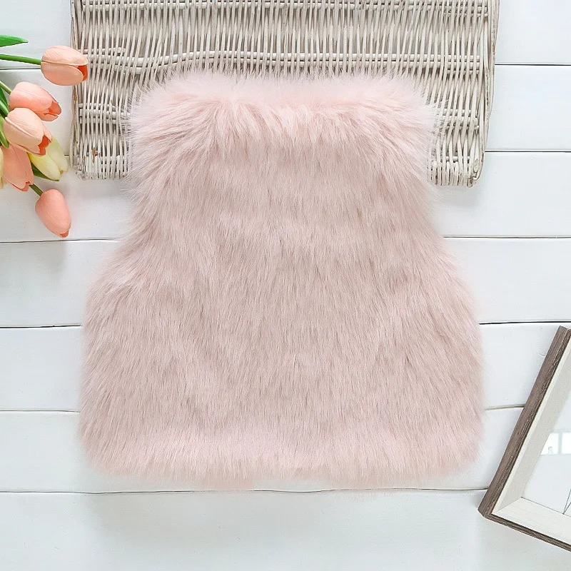 Baby Girl'S Autumn And Winter New Warm Jacket Sleeveless Nail Bead Large Bow Furry Vest Suitable For 0-3 Years Old