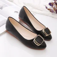 ​​2025 Minimalist Square-Buckle Chain Flats Genuine Leather Slip-Resistant Cushioned Mom Loafers - Image 6