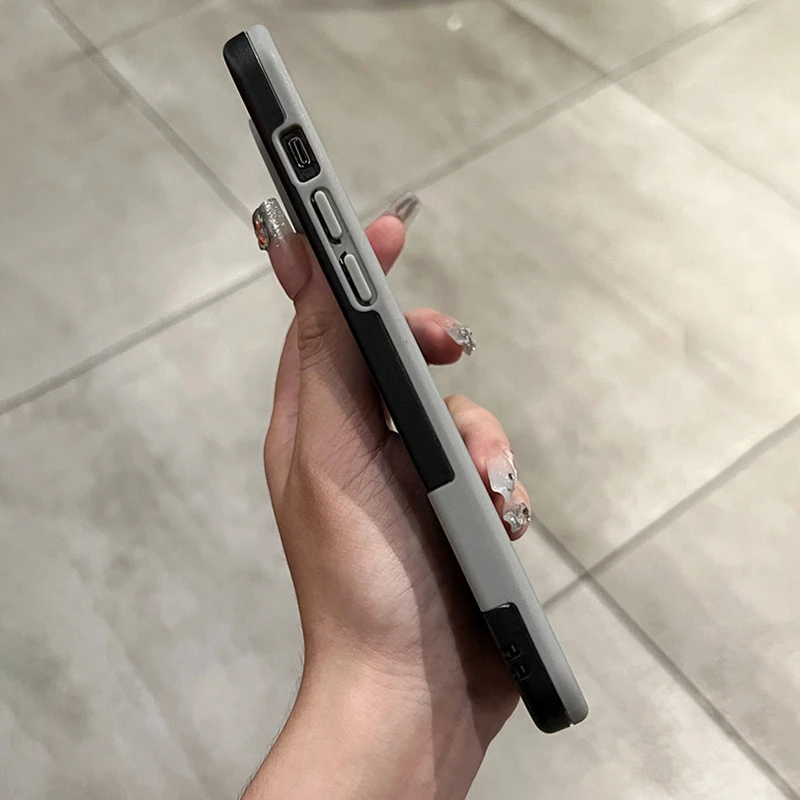 Luxury Liquid Silicone Shockproof Phone Case with Contrast Color Soft Border and Bumper Frame