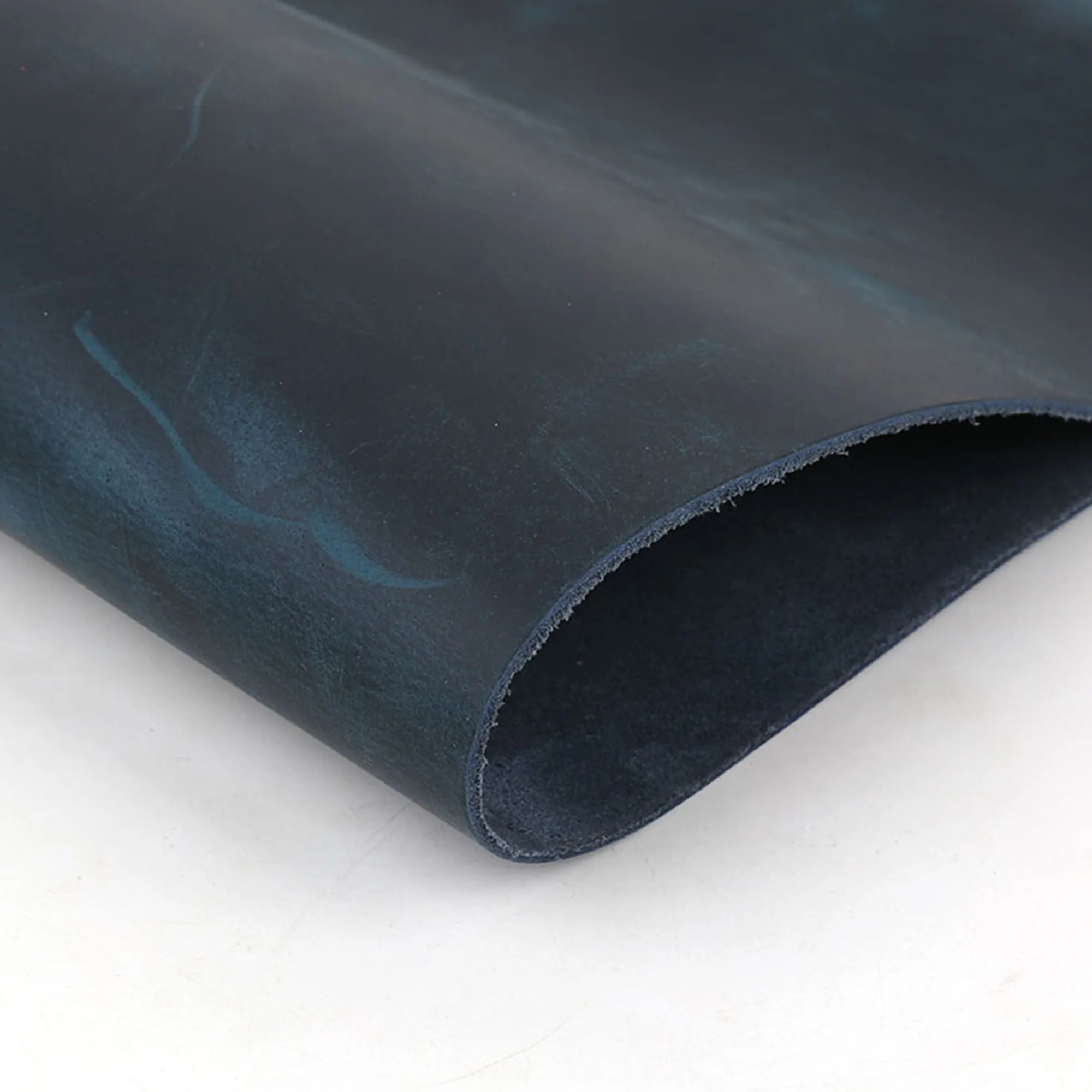 Vintage Handmade Crazy Horse Genuine Leather - Top Layer Vegetable Tanned Oil Wax Finish
