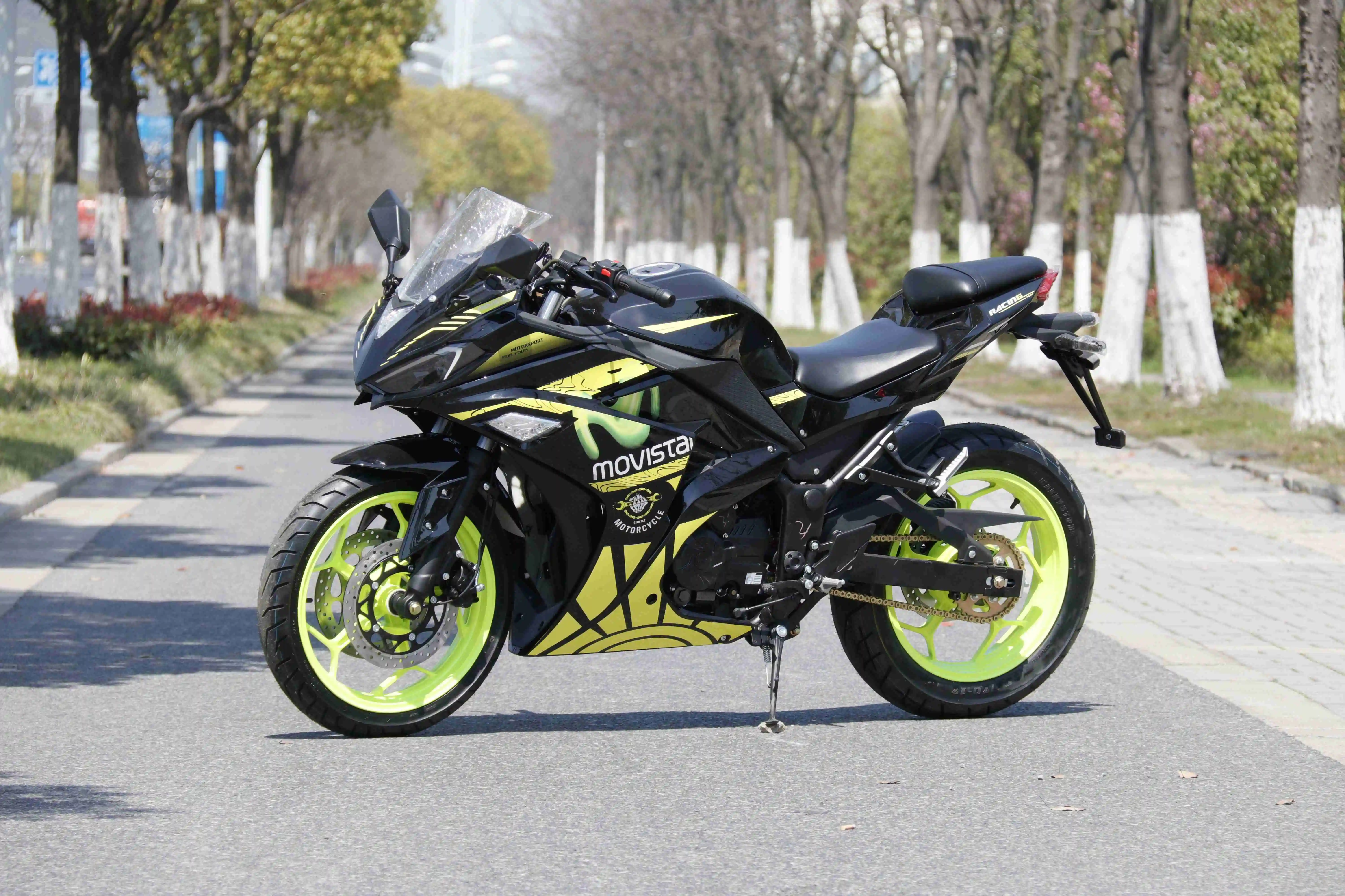 Рисунок 4 - Спортивный гоночный мотоцикл kawasaki