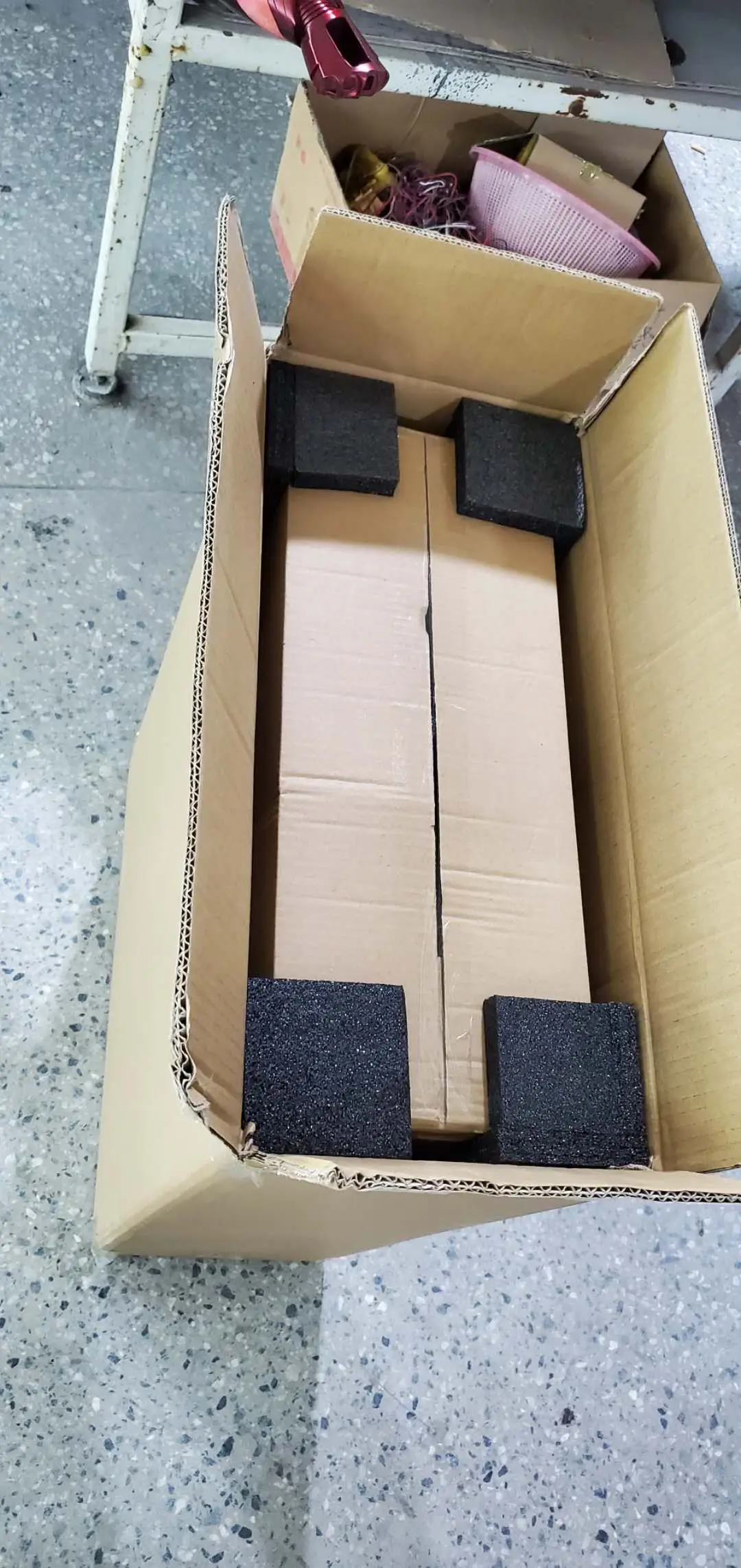 Рисунок 6 - Фотостудия с зелеными листьями