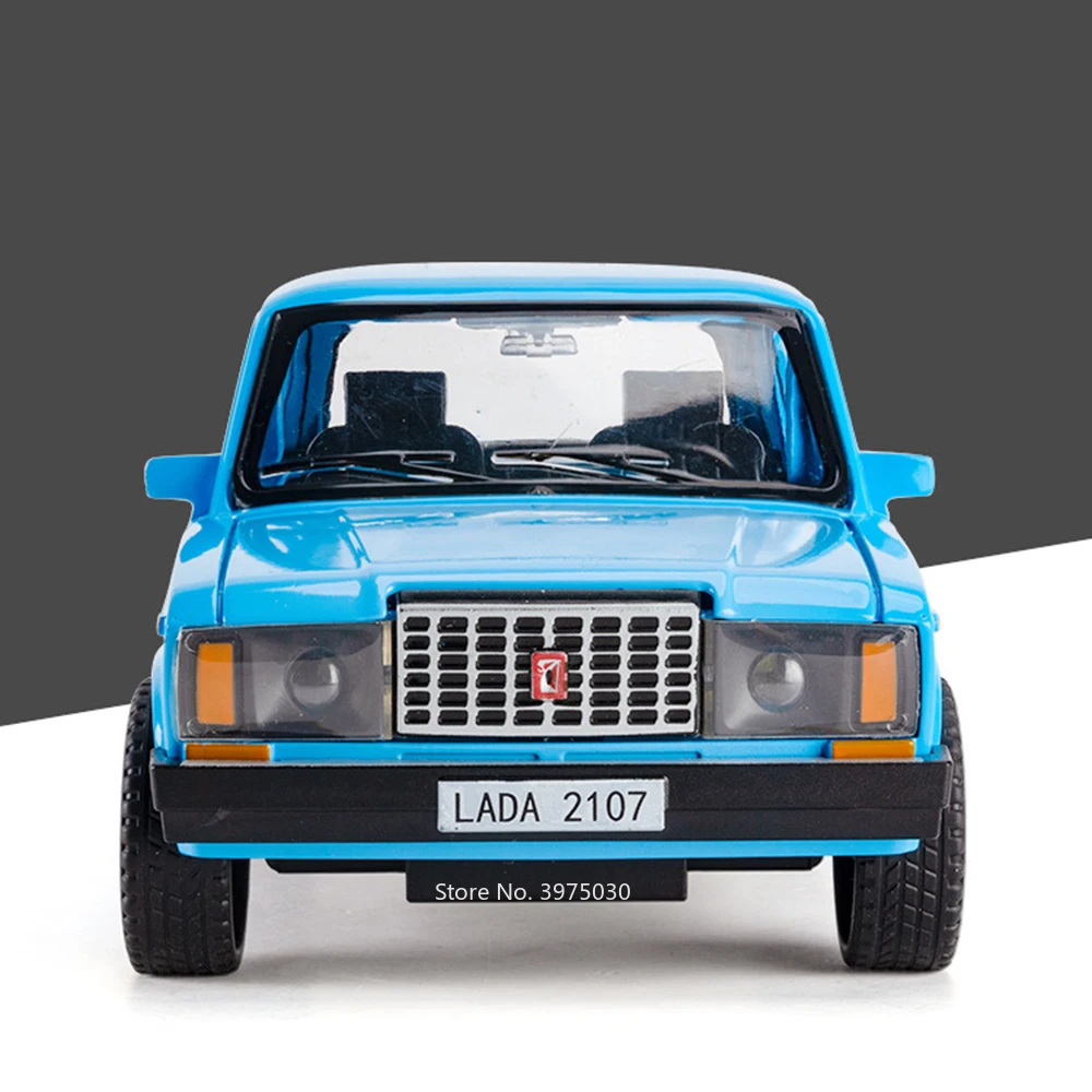 1:18 Russian LADA 2107 Model Car Alloy Diecast Toy 6 Doors Opened