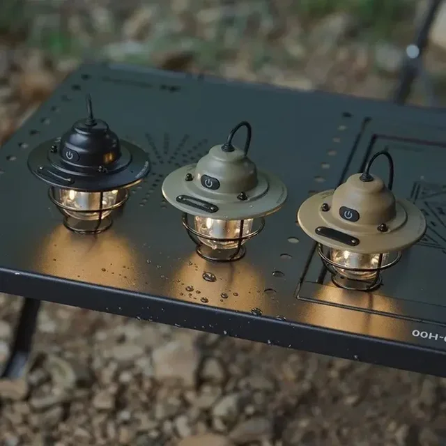 Mini Retro Camping Lantern 2