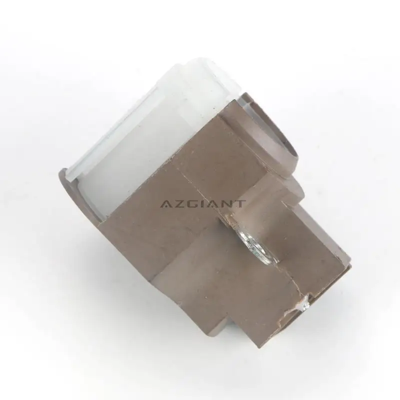 2pcs Generator Holder for Toyota Crown MARK X Carolla COROLLA EX Vios Yaris ACR40 ESTIMA Electric Motor Carbon Brush