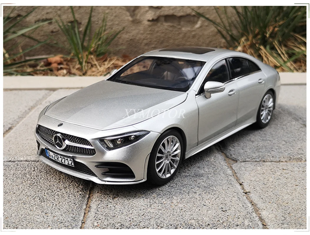 

Norev 1/18 For Mercedes Benz CLS 2018 CLS500 Metal Diecast Model Car Silver Toys Gifts Hobby Display Ornaments Collection