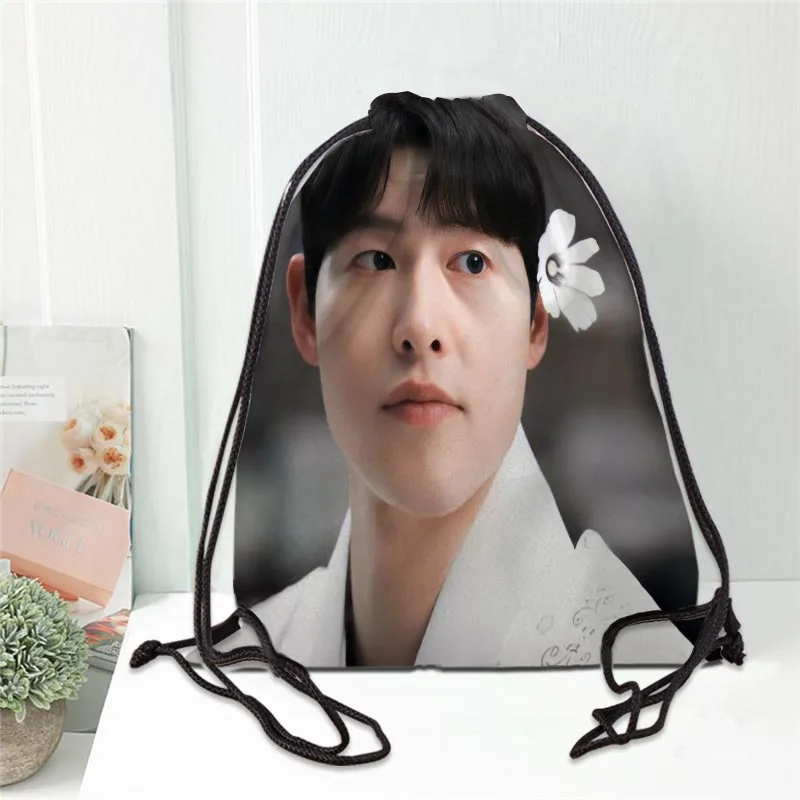 

Song Joong Ki Backpack Women Softback Rucksack Ladies Storage Drawstring Bag for Travel Girls Daypack Book Bag Shoes