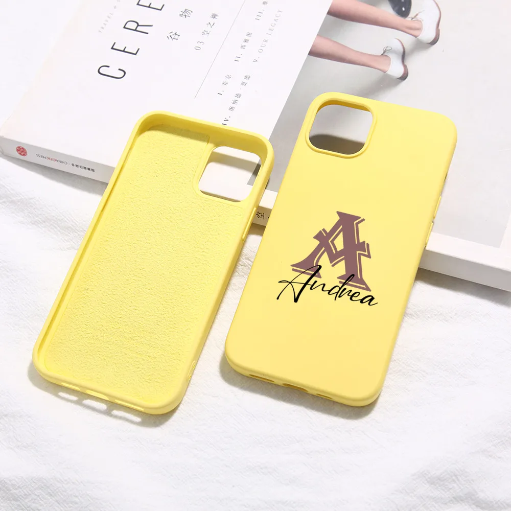 Funda silicona con cuerda iPhone 11 Pro Max (amarillo) - Inicial+ nombre 