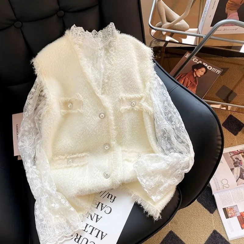Women's Small Fragrance Sweater Vest Jacket Elegant V-neck Pearl Button Cardigan Pocket New 2024 Fashion Casual Coat Top