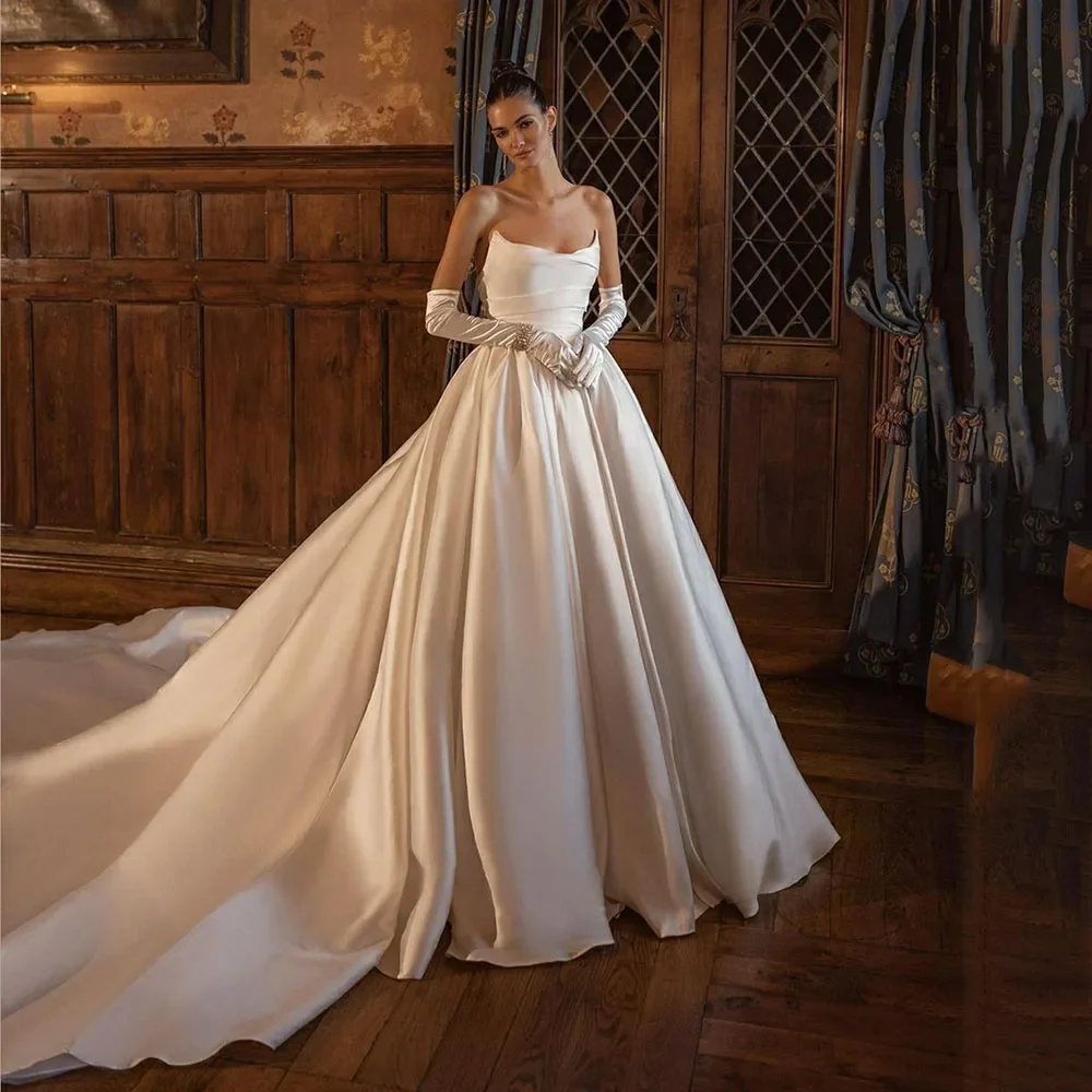 

White Satin Classic Wedding Dresses With Long Train Robe De Mariage Women Bride Dress Backless Wedding Brides Gowns Custom Made