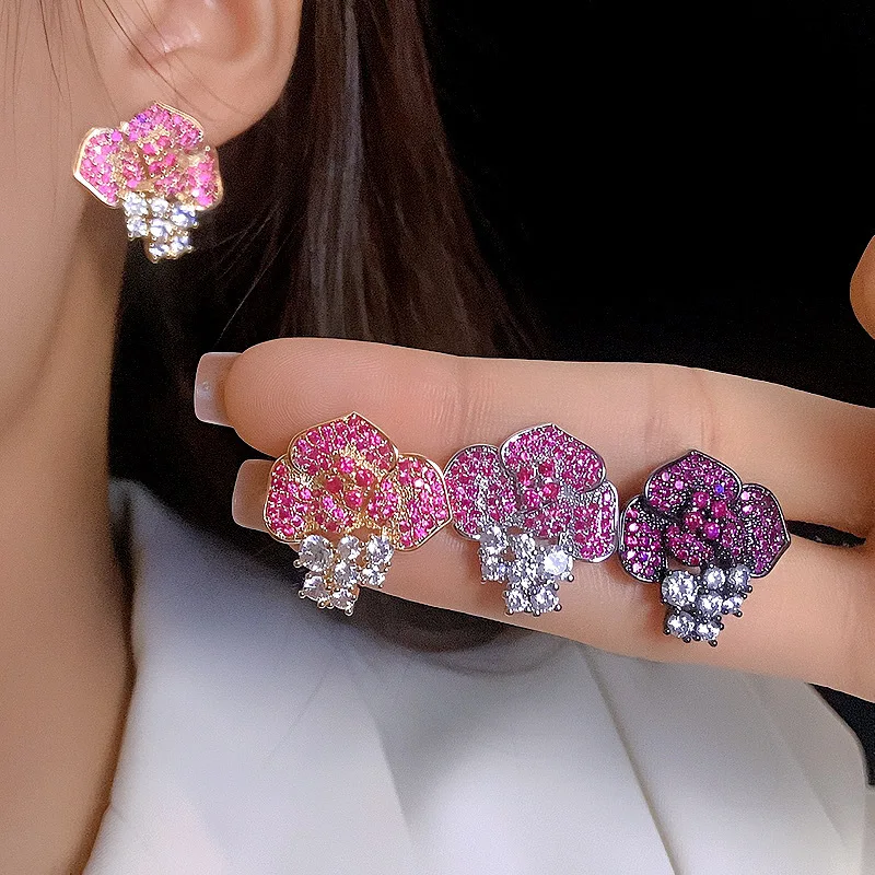Pera Elegant Women Silver Color Jewelry Big Geometric Rose Red Flower Orecchini Pendenti Lunghi Con Zirconi Cubici Per Ladies Prom Party