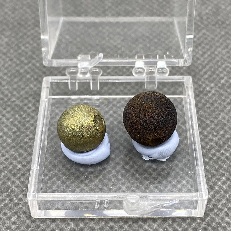 100% natural acicular mirror iron ore rough crystal stone ore specimen +box size:35*35*35mm