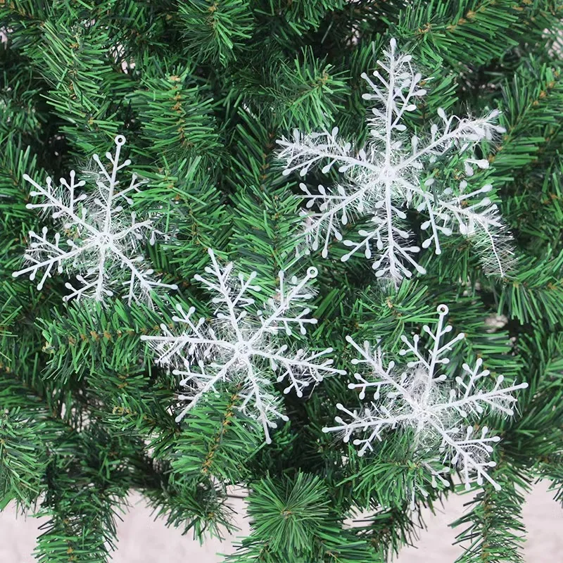 

Christmas Decorations Wrapped with Snowflakes Christmas Tree Pendants Plastic Snowflakes Hanging on Display Windows