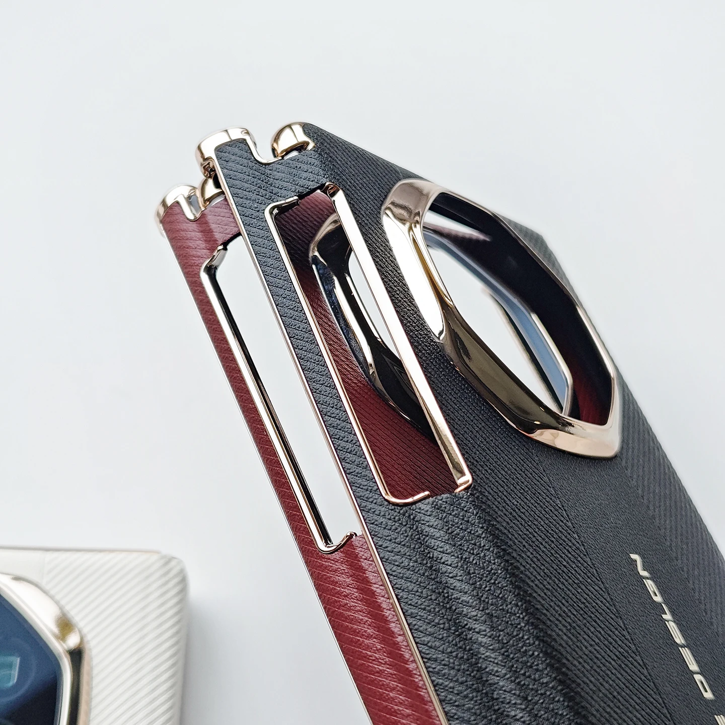 Luxurious Leather Electroplated Gold Frame Dual Hinge Case with Camera Protection Cover