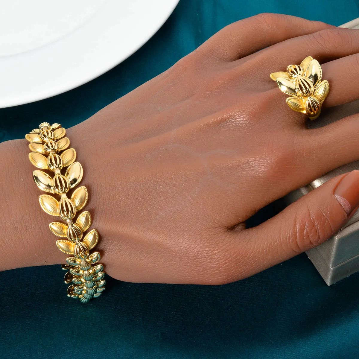 Set Gioielli Da Donna Placcato Oro - Collana, Orecchini, Bracciale E Anello - Cristallo, Elegante Per Matrimonio O Festa