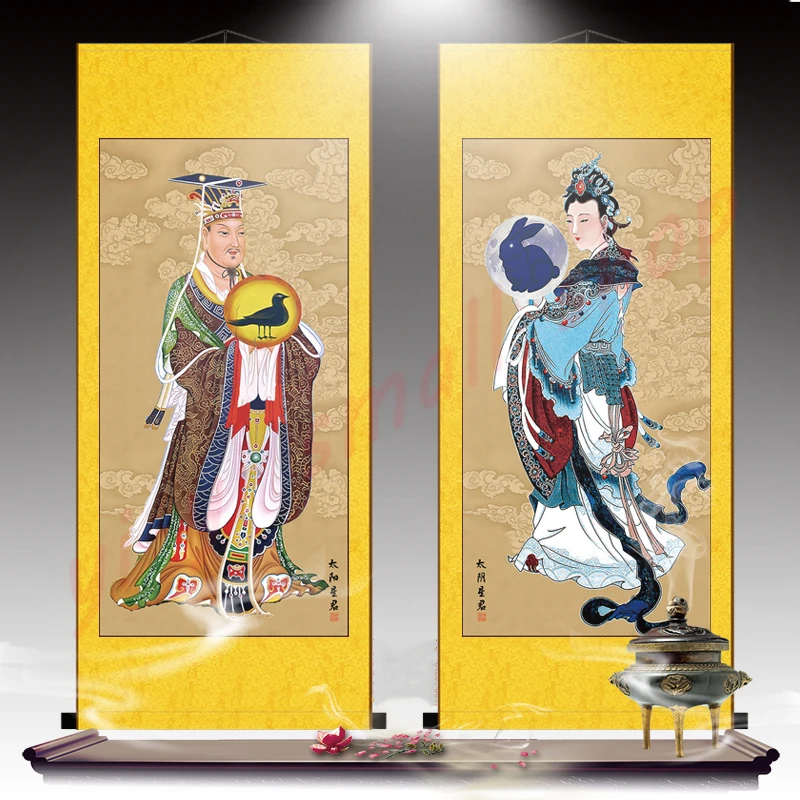 

Xingjun, sun Gong, goddess of the Taiyin, moon god, worshipping statues and decorating silk scroll paintings