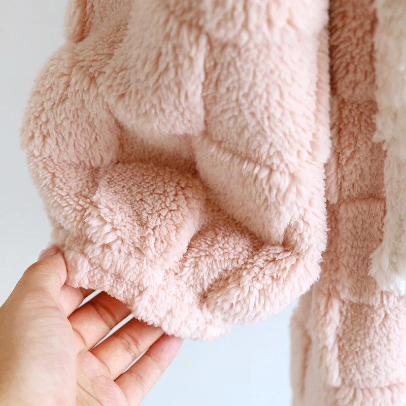 2026 New Autumn/Winter Couple Sleeping Robe, Fleece and Thickened Home Bathrobe, Men's and Women's Home Clothing Robe Bath Robe S03ce7dfe021645efb4a651c0b89f6262J