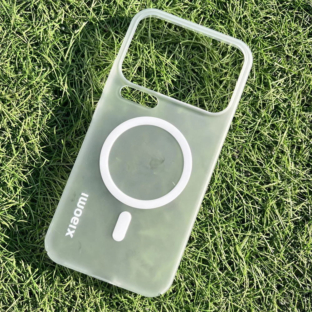 Slim Ice Mist Transparent Magnetic Back Cover with Shockproof Bumper