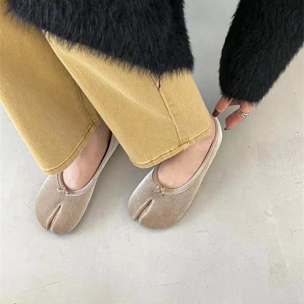 Women Shallow Mouth Autumn Round Toe Female Shoes Elegant Casual Sneaker Fall Dress Moccasin Comfortable Summer New Solid Basic