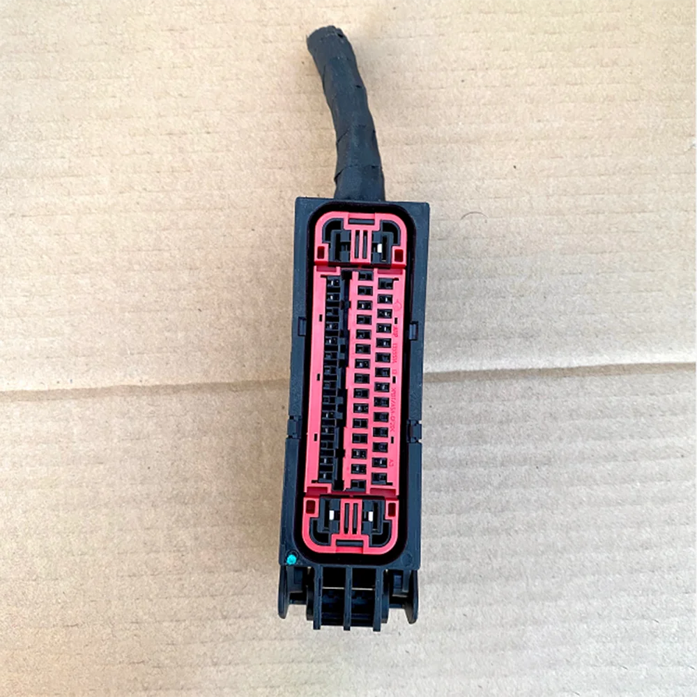 Original ABS Pump Connector Plug for Mercedes Benz for Ford Ecosport