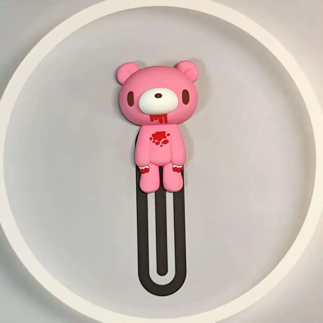 Vibrant Bear Figurine Bookmarks – Whimsical Accessories