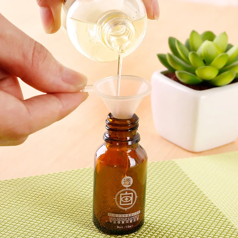 10Pcs Mini Plastic Transparent Funnels for Perfume Diffuser E juice Dropper Bottles Liquid Essential oil Lab Filling Tools