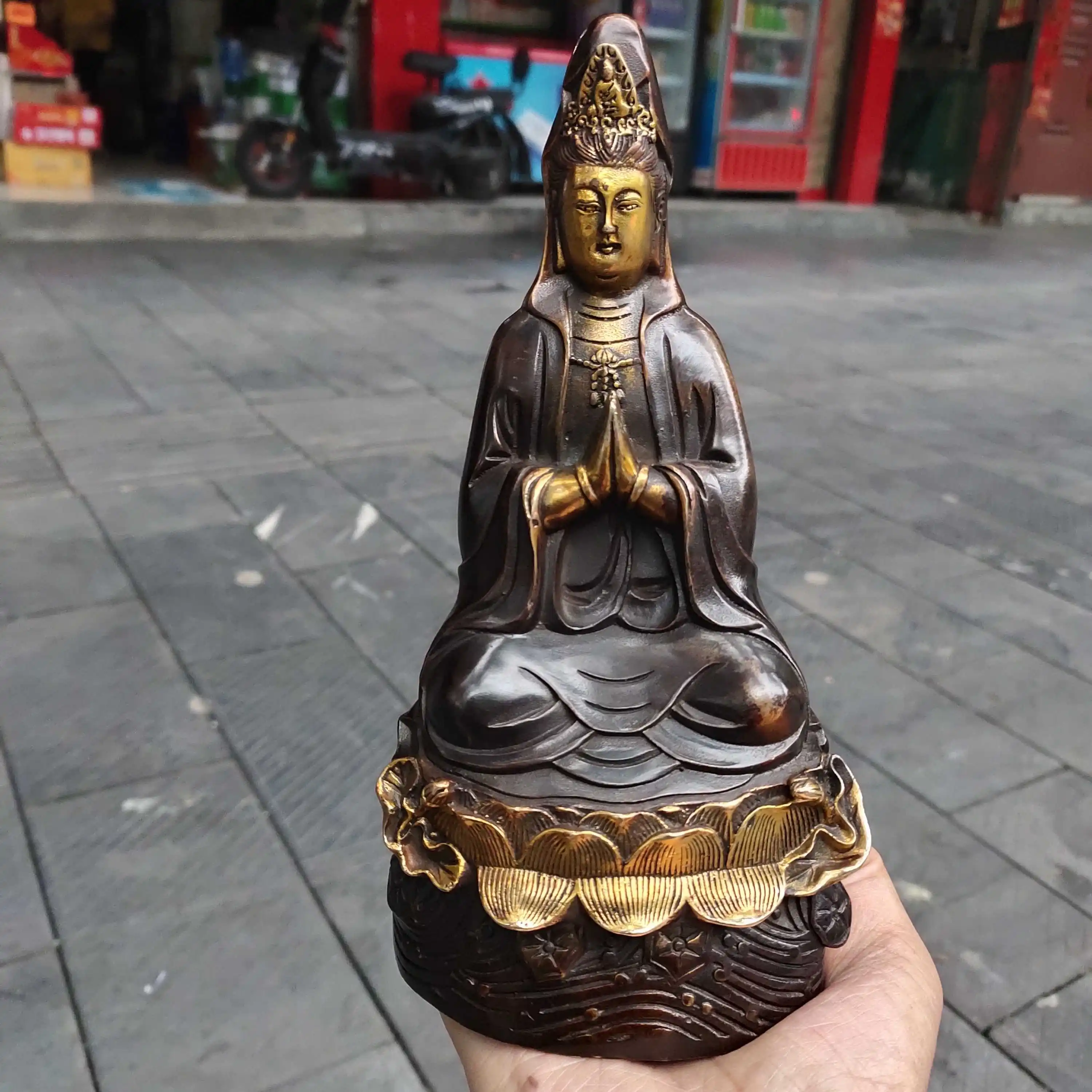 

Коллекция Посуды из античной бронзы, из чистой меди, Avalokitesvara статуя бодхисаттвы, домашнее исполнение, изысканное и увлажняющее