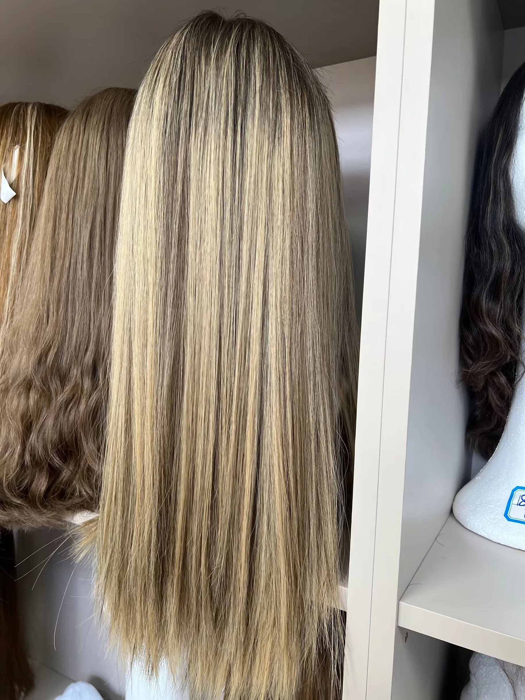 Рисунок 5 - Кошерные Парики, европейские волосы,