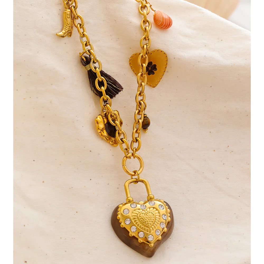 Yhpup Resin Pendant Necklace
