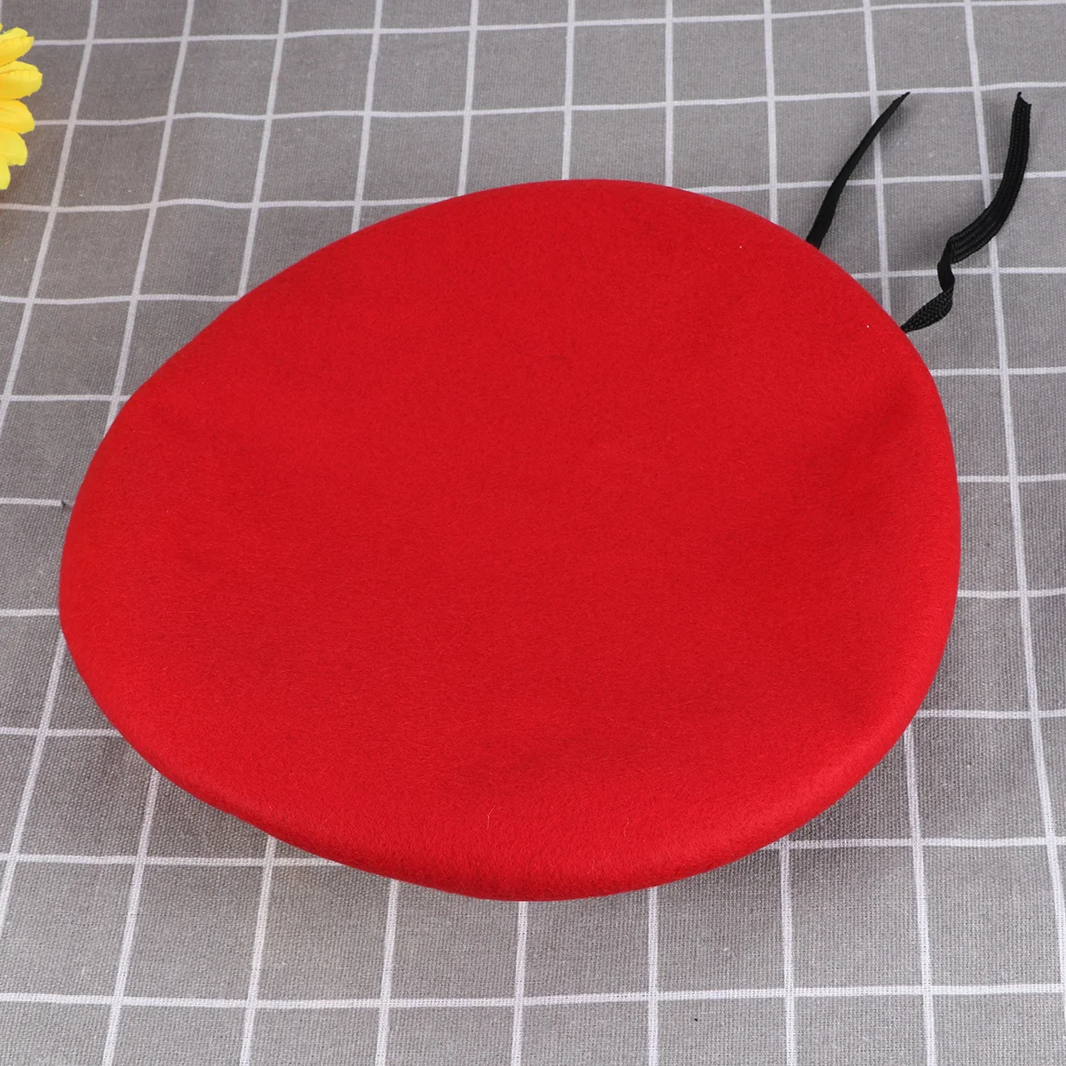 

Red Sailor Hat Stage Show Square Dancing Woolen Beret (Golden Eight Pointed Star)