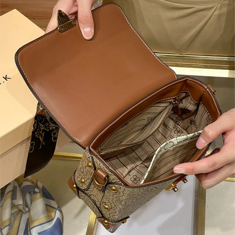 حقيبة يد من الجلد الطبيعي للنساء ، حقيبة كروس عصري...