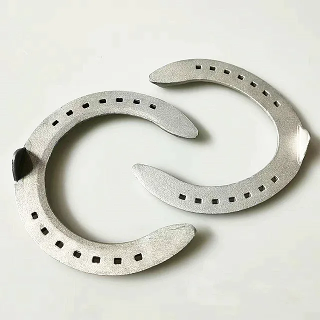 4 soles 24 nails Aluminum alloy horseshoe iron horseshoe speed racing horse shoe nail horse equipment horse harness supplies 4