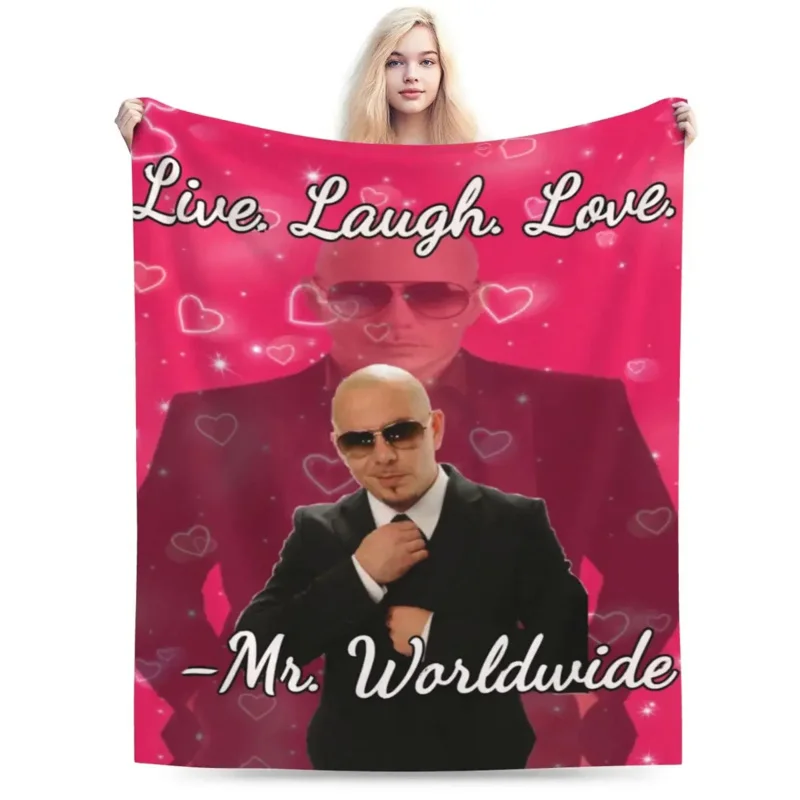 Mr. Worldwide Live To Says Love ���, �ε巴�� ������ �ö��� ���ο� ��� Ŀ��, ħ�� �Ž� ��ũ�� ���� ��