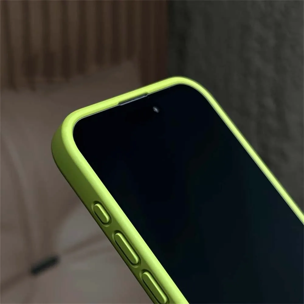 Luxurious Liquid Silicone Shockproof Soft Phone Case with Lens Protection