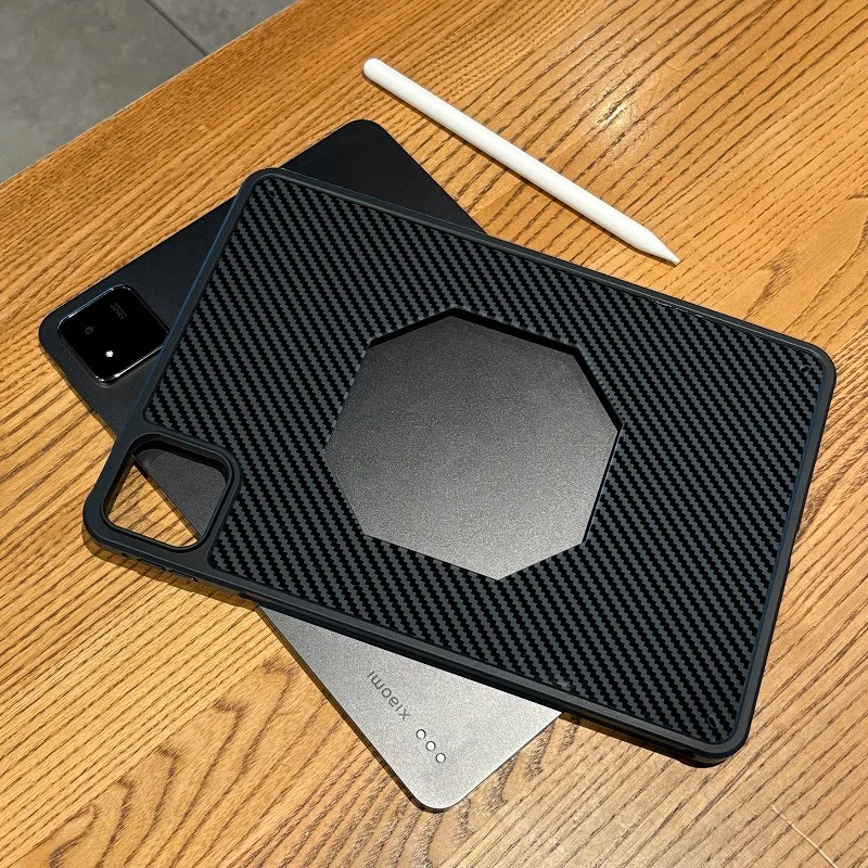 Premium Black Carbon Fiber Tablet Case - Durable Hard Shell Cover