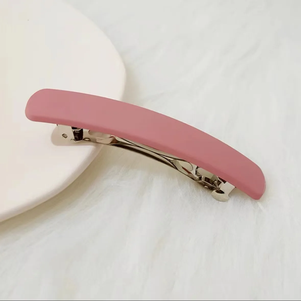 Elegante matte haarclip voor dames sterke grip haaraccessoire_voghion.com