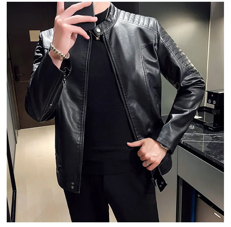 Men Fur Lined Warm Motorcycle Jacket Slim Street Fashion BLack Biker Coat Pleated Design Zipper 2024 Winter Black Leather Jacket
