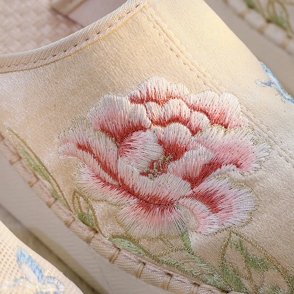 Veowalk Chinese Embroidery Women Flock Cotton Wedge Mules Slippers Summer Autumn Light Weight Soft Comfortable Platform Shoes