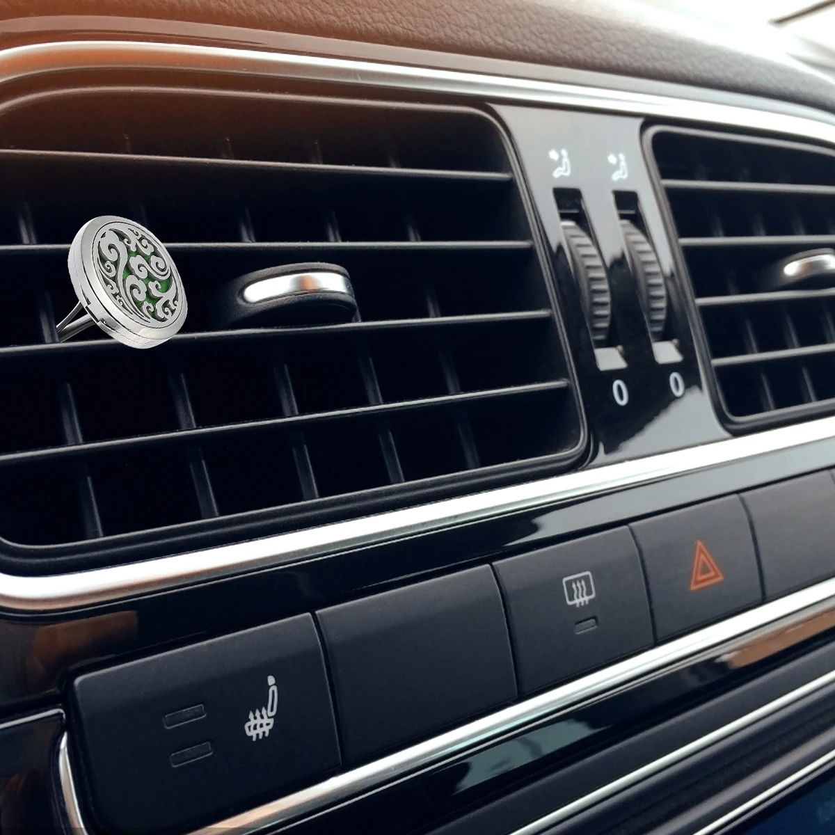 �ڵ��� ��ǻ�� ȯ�� Ŭ�� �Ʒθ� �׶��� û���� �����η��� ��ƿ �޴�� ������ ���� Ȧ�� �ڵ��� �繫�������� �ڿ� ������