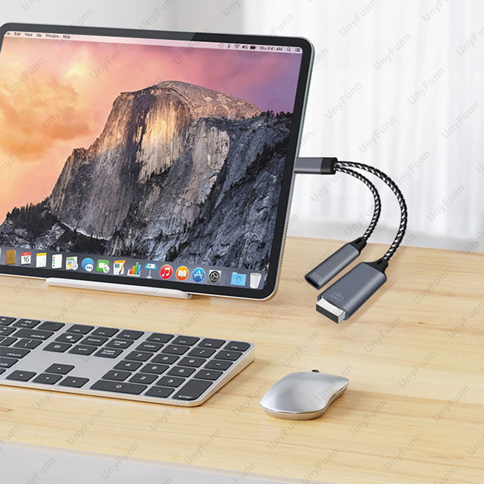 USB Hub Adapter 2 in 1 Type C to USB A Adapter with PD Charging Port