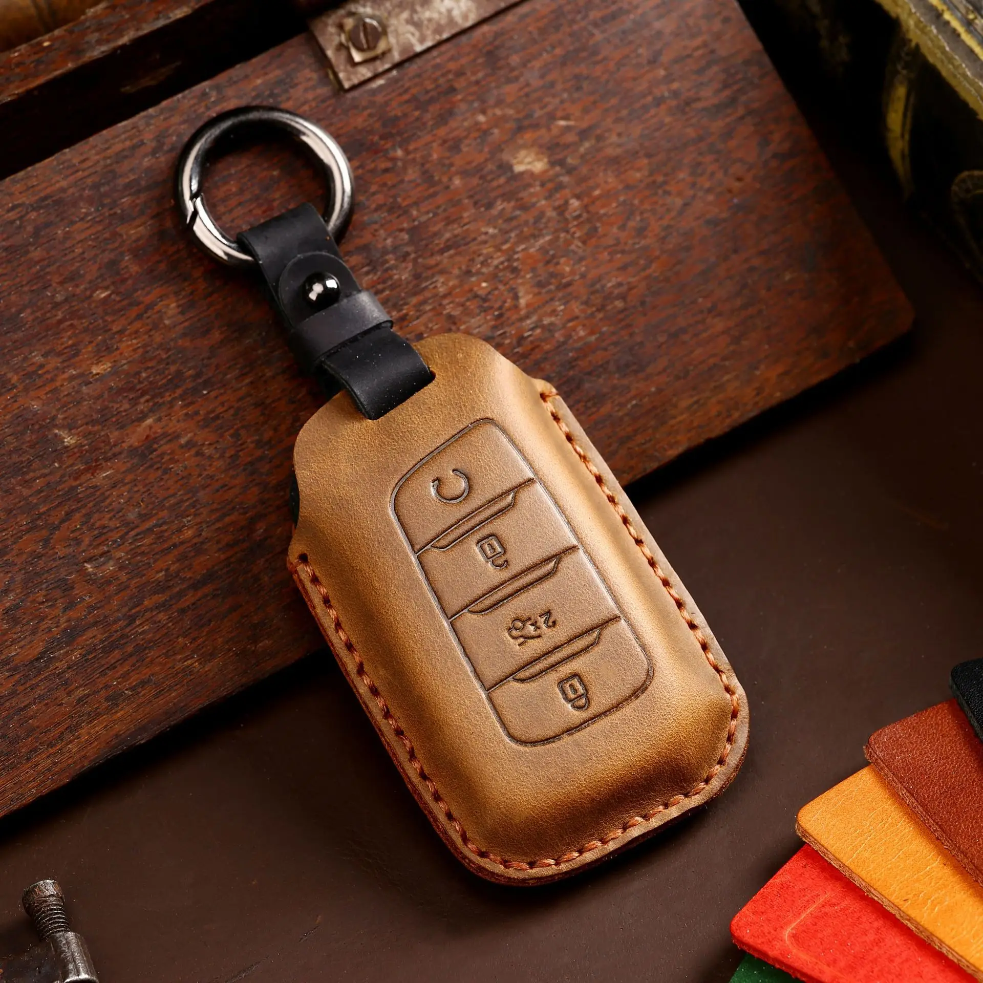 Kaufe Car Key Case Cover for Changan Cs35plus Cs35 Cs15 Cs75 Cs95 Cx20 Cs1  Cv1 Alsvin V7 Raeton 20 18 Cs55 Cx70 Holder Shell Keychain