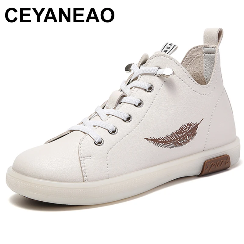 

Leather women's shoes 2023 casual shoes mid-top soft-soled boots non-slip British style casual shoes women's shoes 35-41 yards