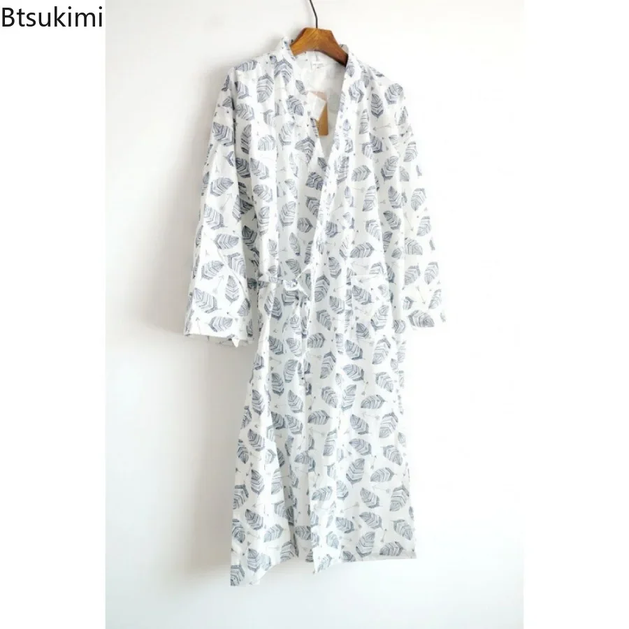 2024 Men's Pajamas Robes Cotton Half Sleeve Blue White Colors Leaves Printing Summer Men's Bathrobe Jacquard Pajamas Men Clothes