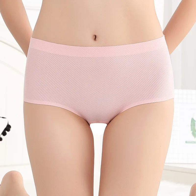 

Women's Ice Silk Underpants New Breathable Women Underwear Fashion High Waist Briefs for Ladies Summer Panties Knickers Female