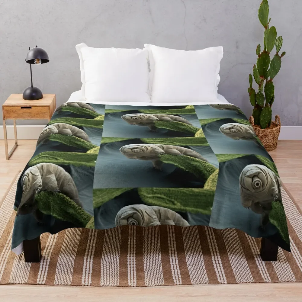 

Water Bear or Tardigrade Under the Microscope Throw Blanket Summer Sofas Plush Picnic Blankets