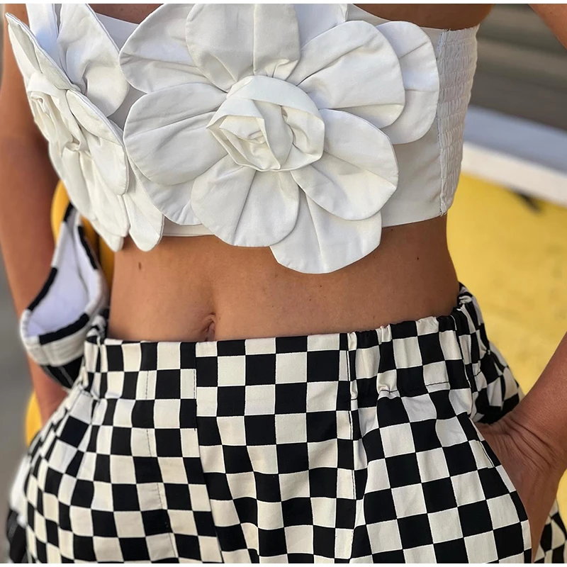 Sexy Chic 3d Floral Croptop Women Backless Sleeveless White Female Slip Vests Spring Summer New Fashion Street Lady Tops