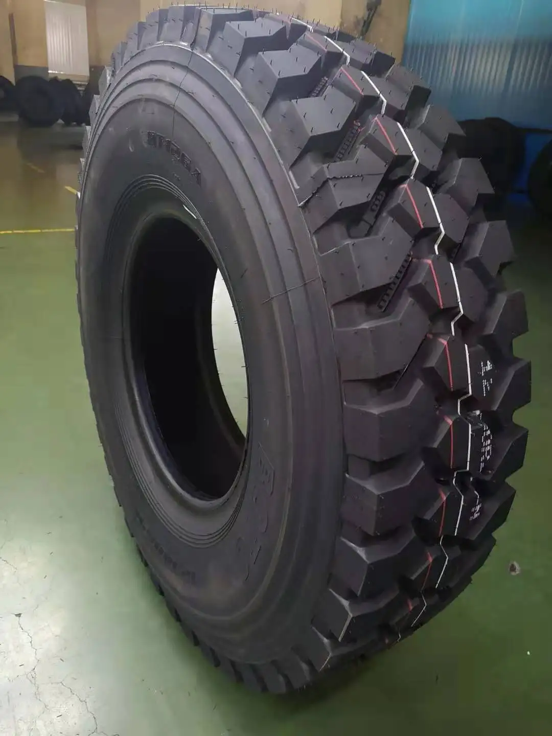 Top Quality Radial OTR Tire 12.00R20 China Manufacturer Low Price Sale